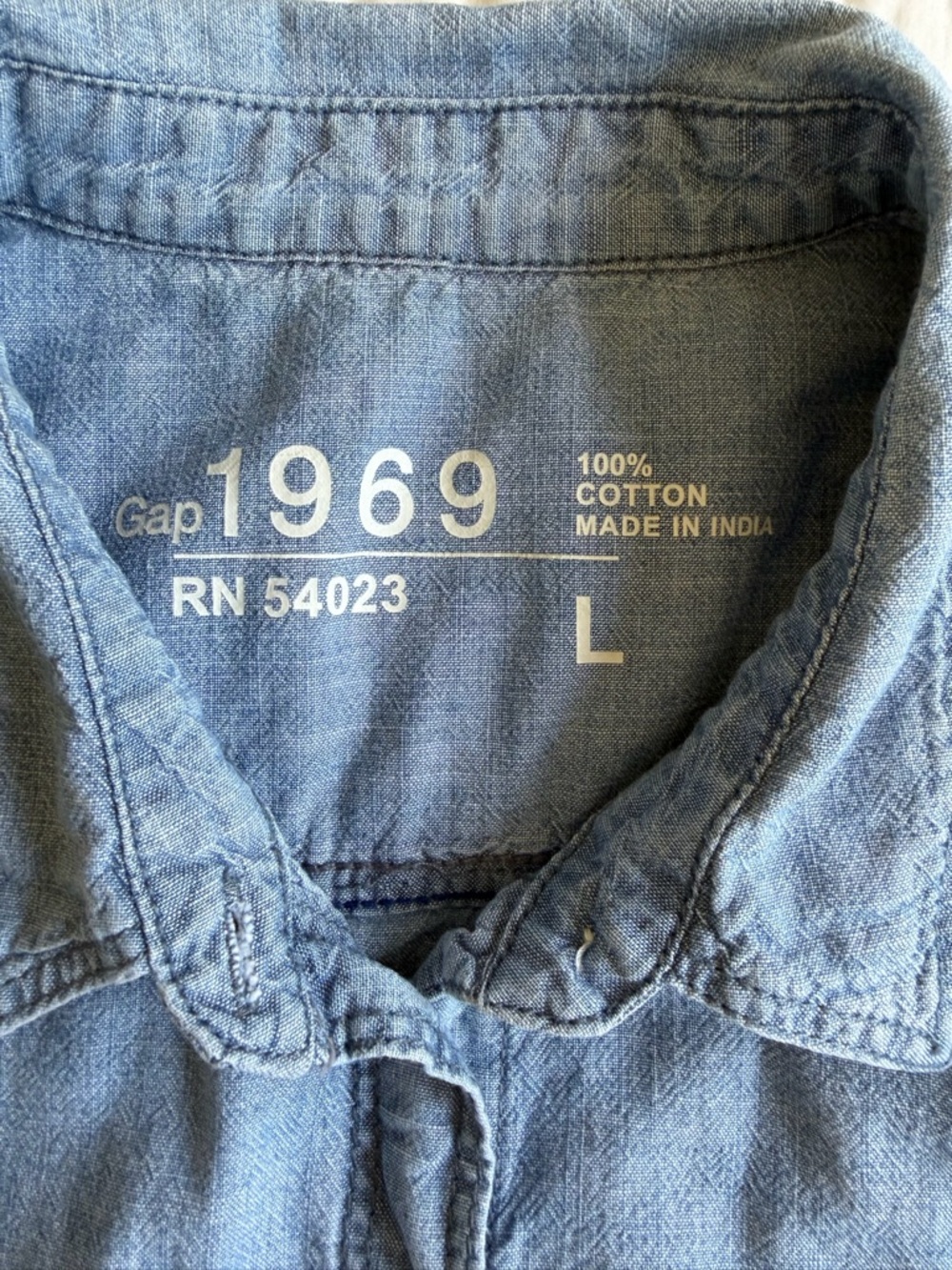 GAP 1969 Light Blue Denim-Style Cotton Shirt